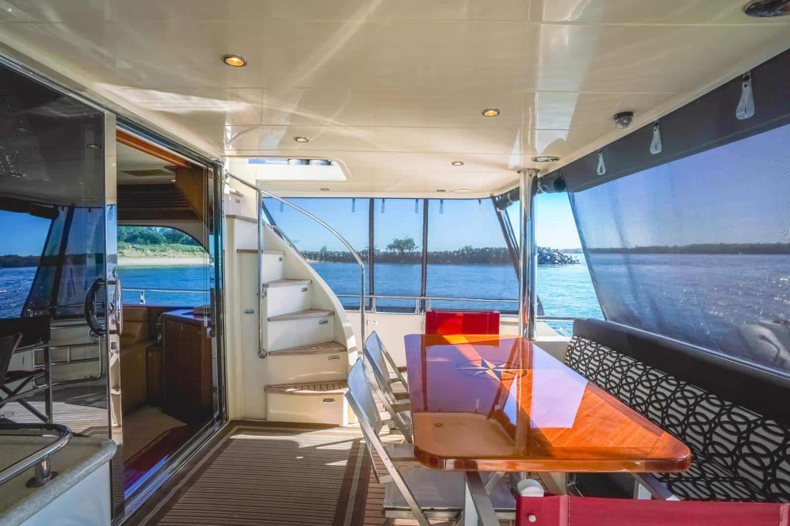 2012 Hampton 680 Pilothouse Motor Yacht photo 10