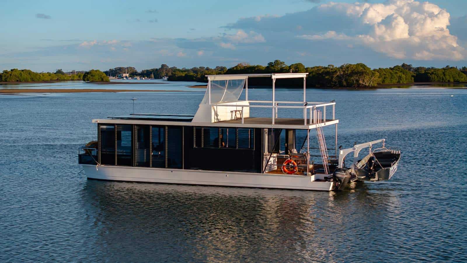 2014 Havana 50 Houseboat photo 10